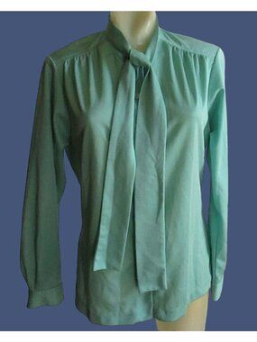 True Vintage Boho Secretary Medium Tie-Neck Blouse Long Sleeve Green USA 1970's